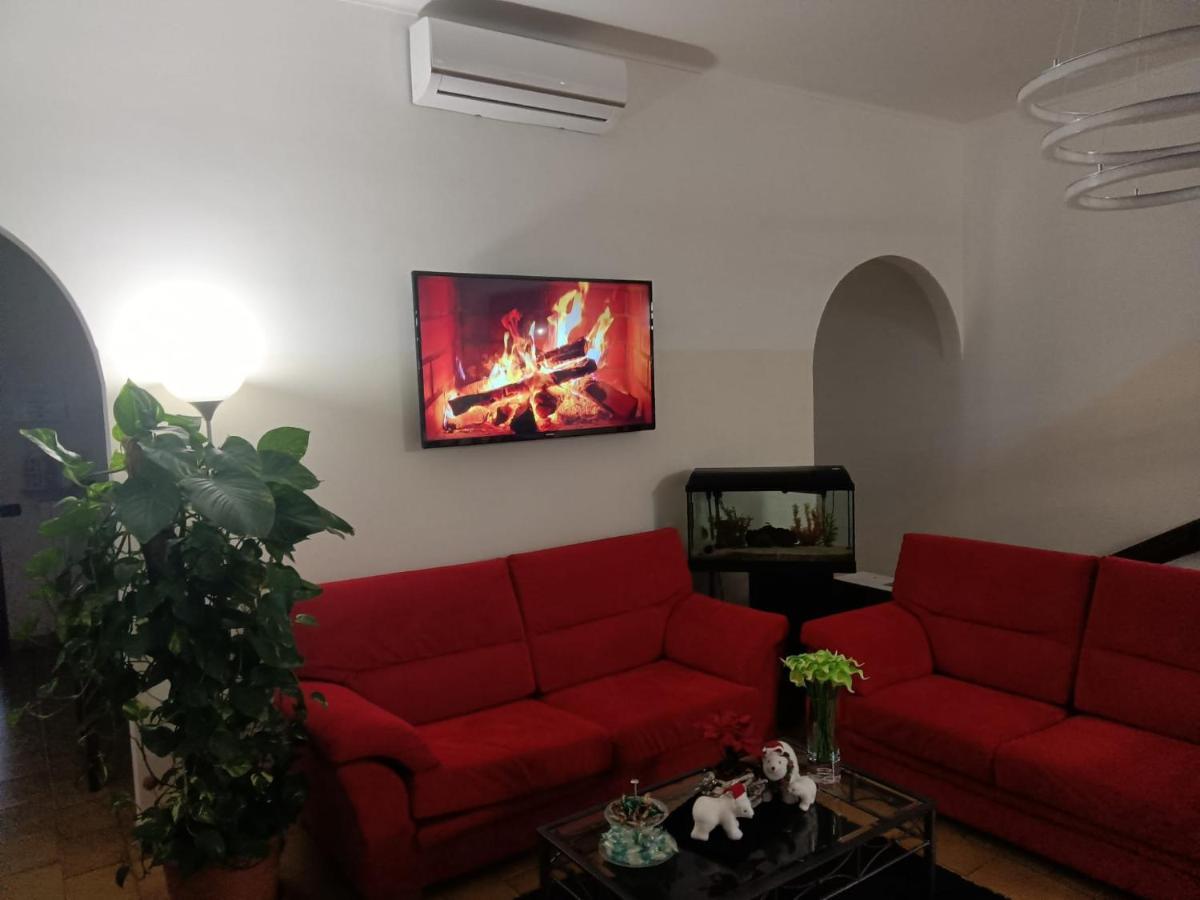 Hotel Baiardo Romagnano Sesia エクステリア 写真